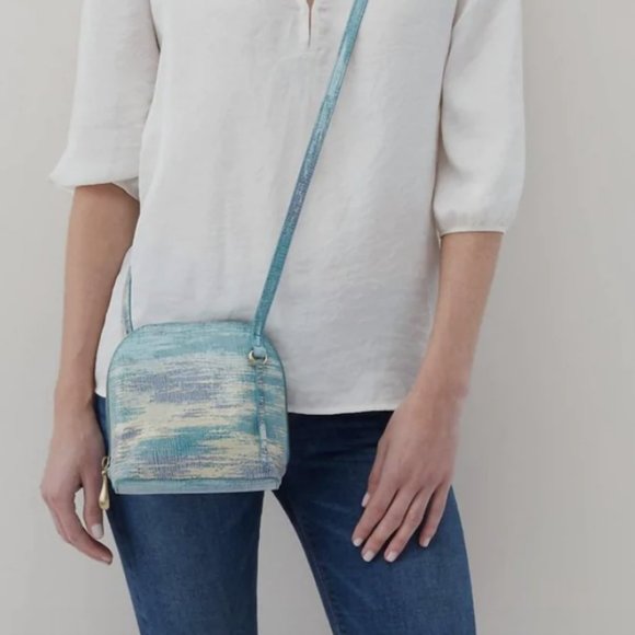 Hobo INTERNATIONAL - Nash Small Crossbody In Cracked Glass NWT - Picture 3 of 3
